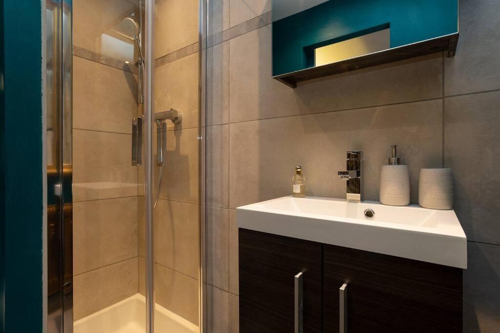 Beautiful Cosy, Modern Studio In Chamonix Centre المظهر الخارجي الصورة